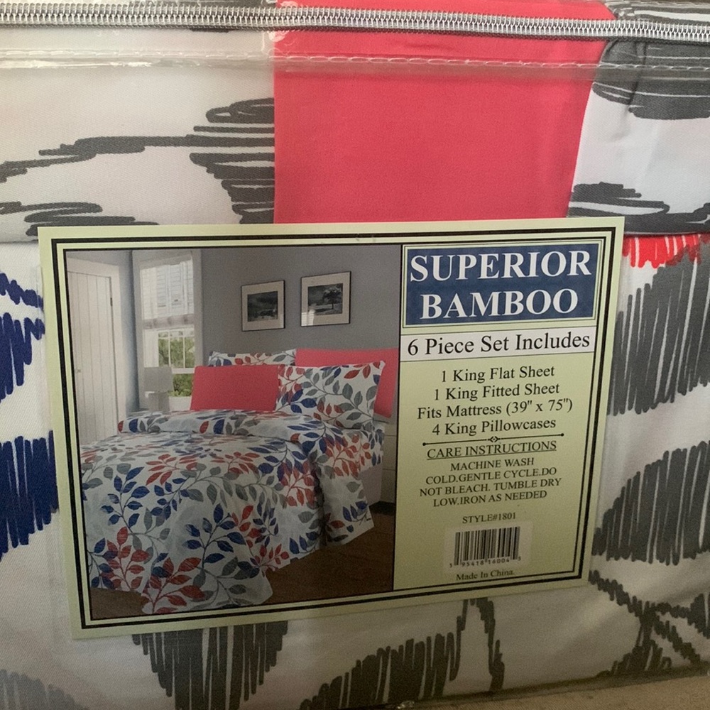 King sized bamboo sheets flat and fitted deep pockets 4 pillows.